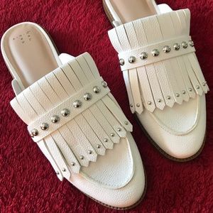 Slip on dress shoes size 9